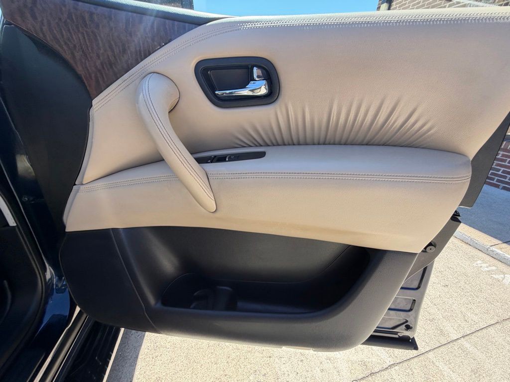 2018 Nissan Armada Image 63