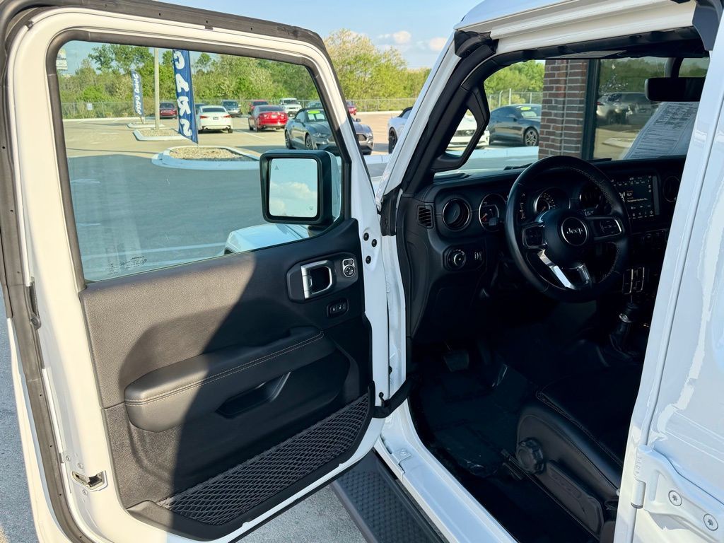 2023 Jeep Wrangler Image 11