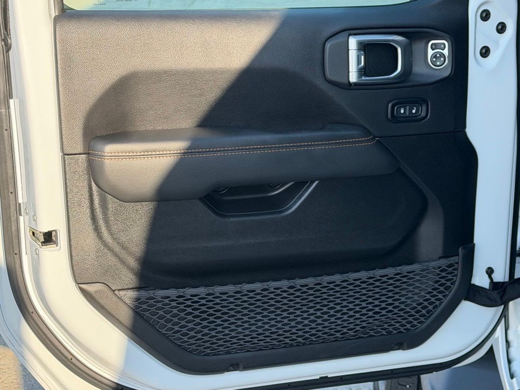 2023 Jeep Wrangler Image 12