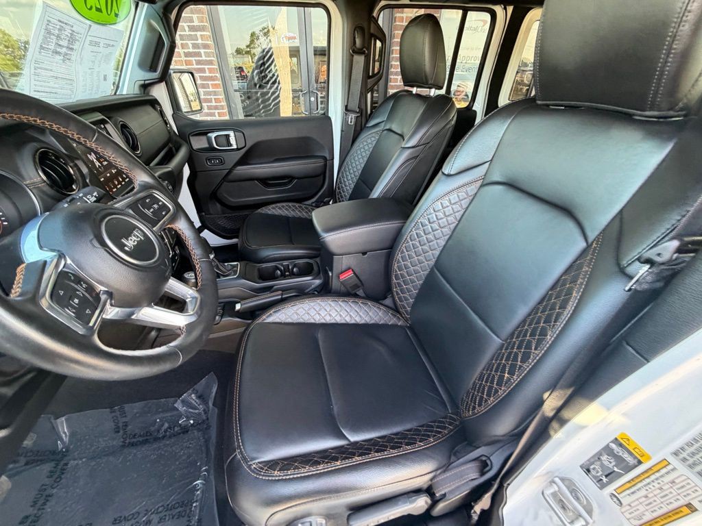 2023 Jeep Wrangler Image 17