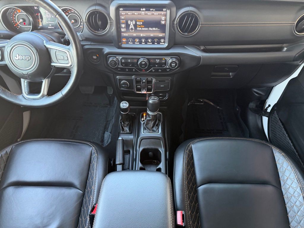 2023 Jeep Wrangler Image 44