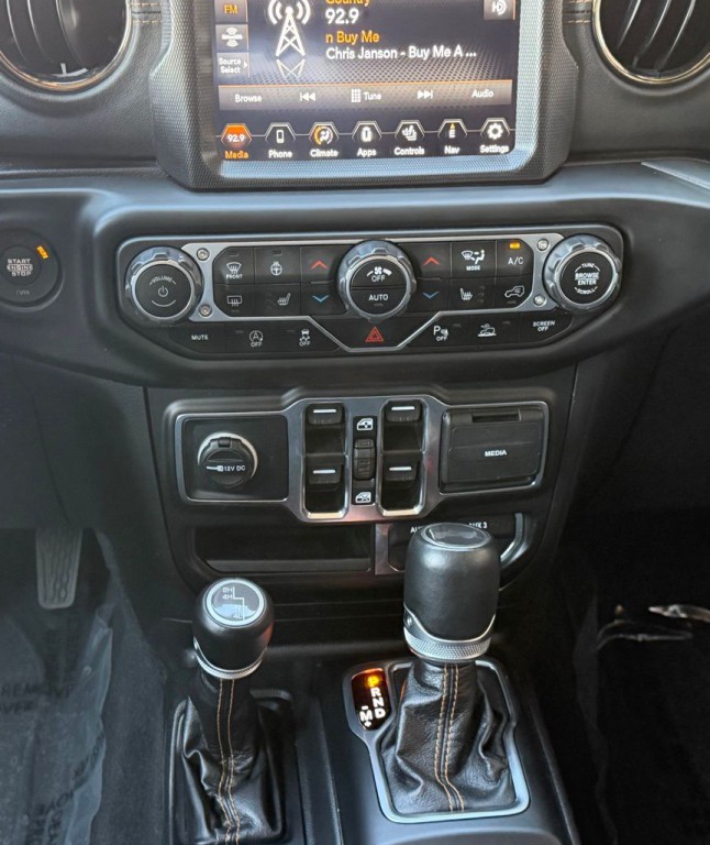 2023 Jeep Wrangler Image 46