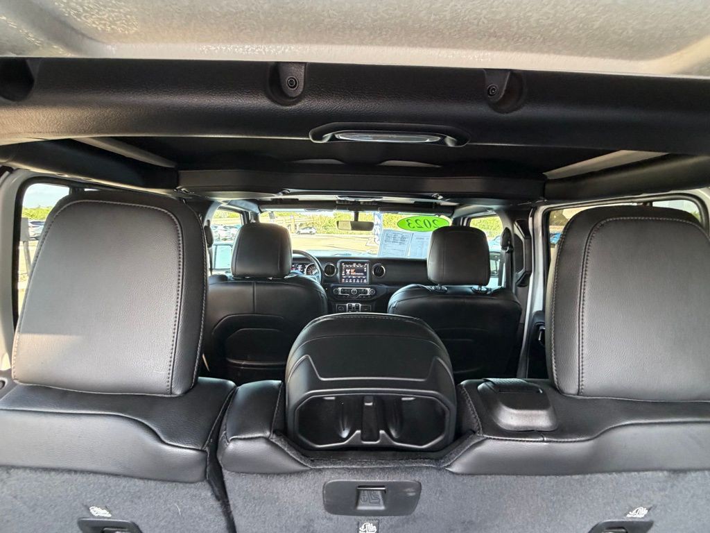 2023 Jeep Wrangler Image 60