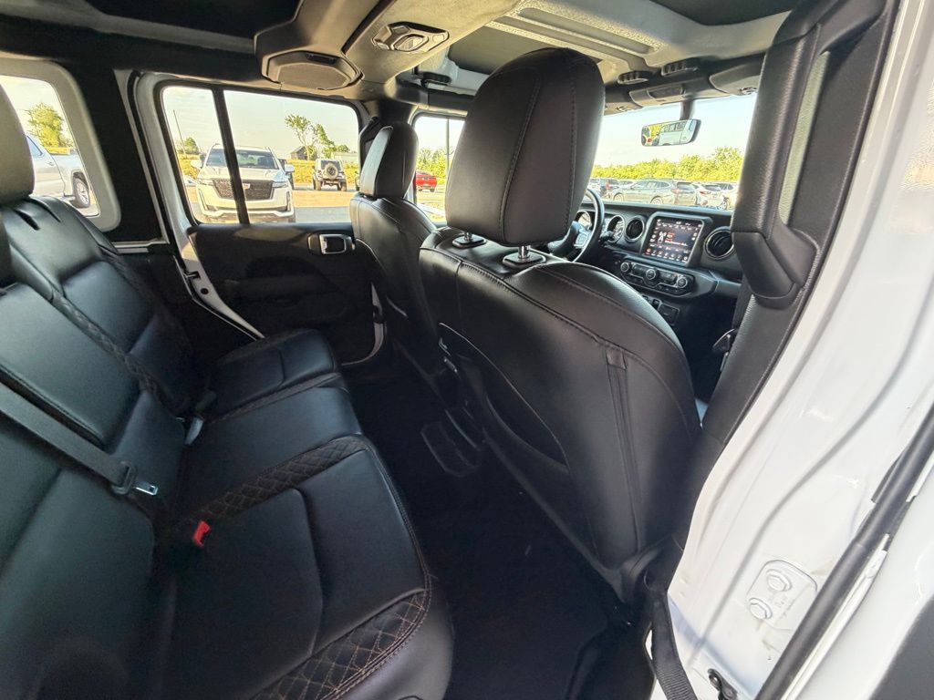 2023 Jeep Wrangler Image 70