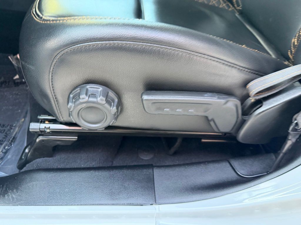 2023 Jeep Wrangler Image 76