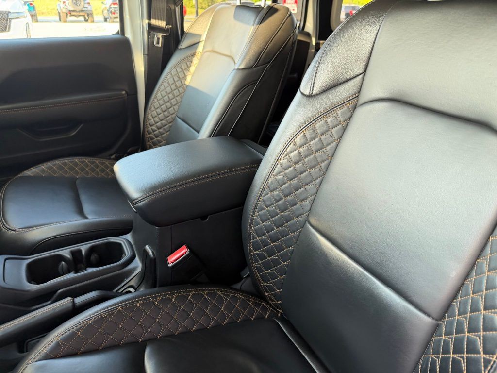 2023 Jeep Wrangler Image 77
