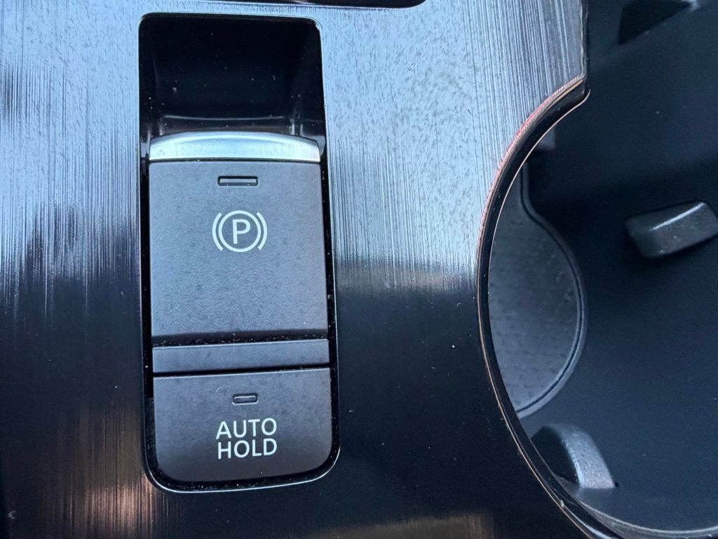 2023 Nissan Rogue Image 37