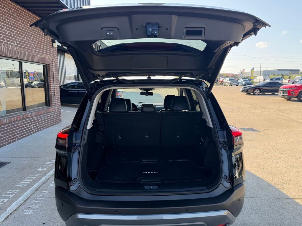 2023 Nissan Rogue Image 48