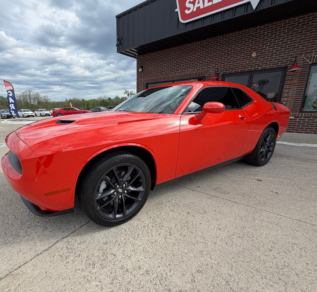 2023 Dodge Challenger Image 2