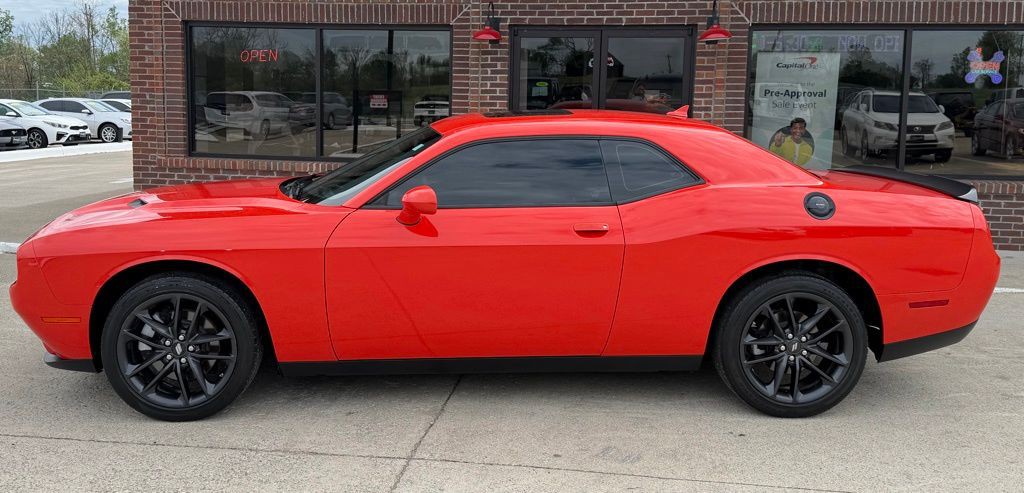 2023 Dodge Challenger Image 9