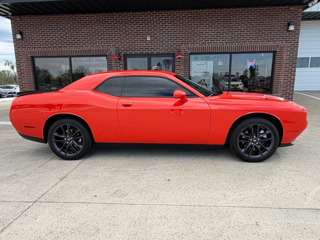 2023 Dodge Challenger Image 10