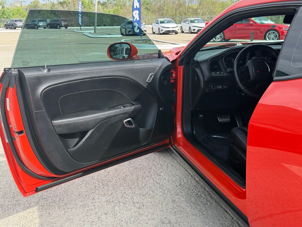 2023 Dodge Challenger Image 15