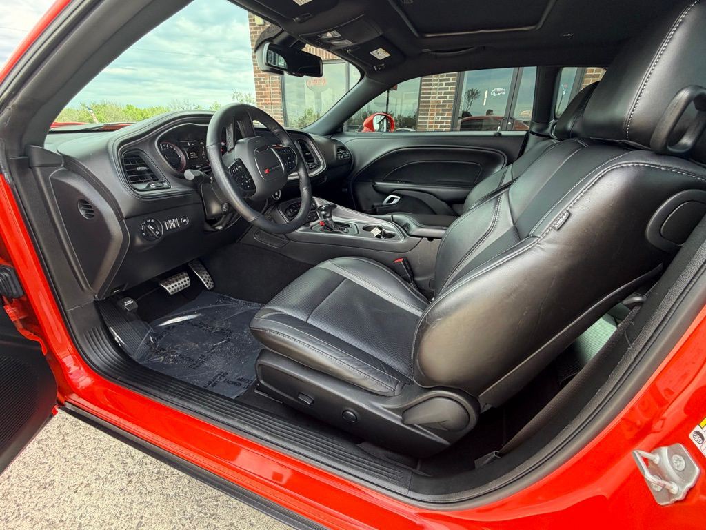 2023 Dodge Challenger Image 17