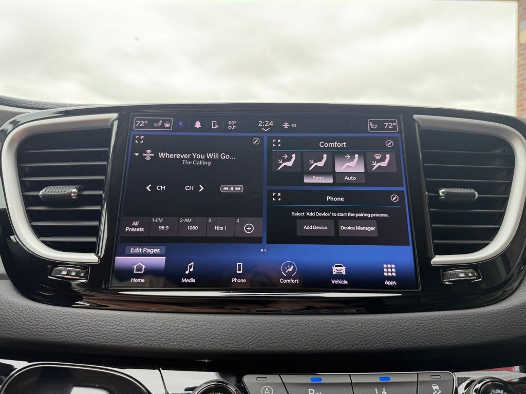 2023 Chrysler Pacifica Image 31