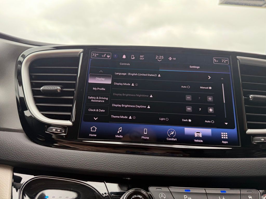 2023 Chrysler Pacifica Image 34