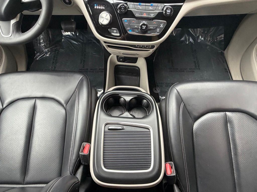 2023 Chrysler Pacifica Image 43