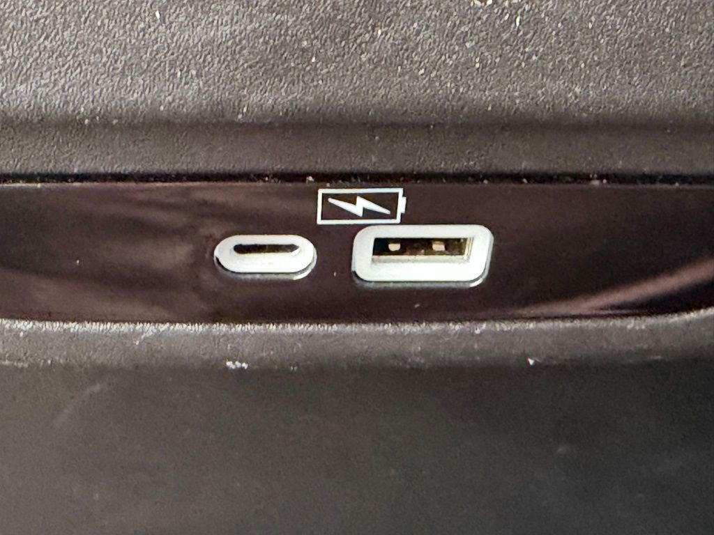 2023 Chrysler Pacifica Image 45