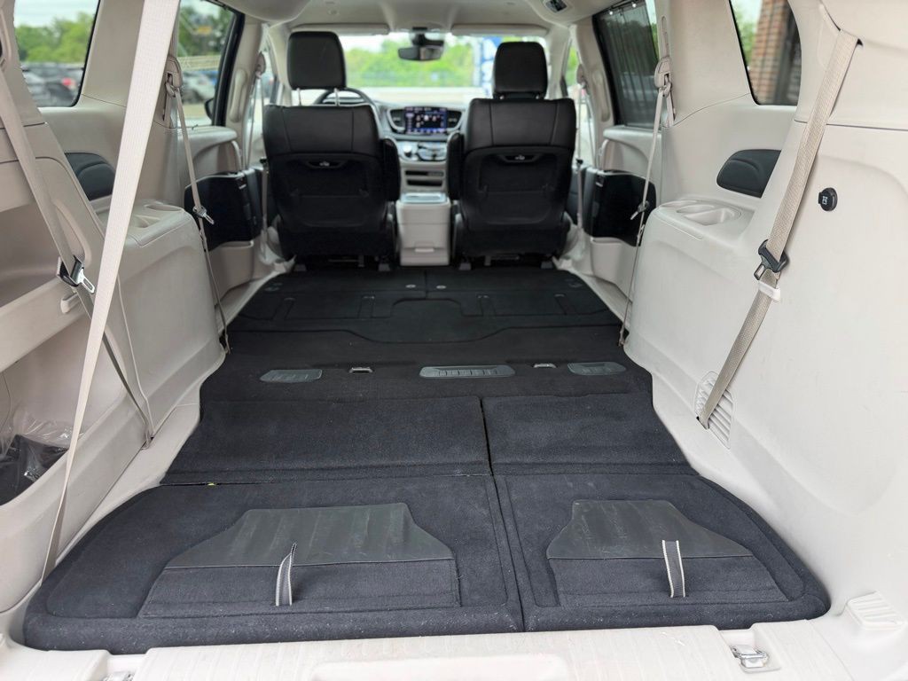 2023 Chrysler Pacifica Image 61