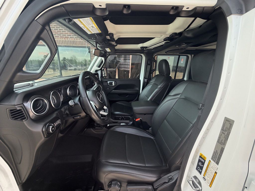 2021 Jeep Wrangler Image 12
