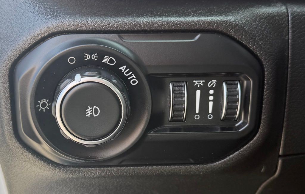 2021 Jeep Wrangler Image 14