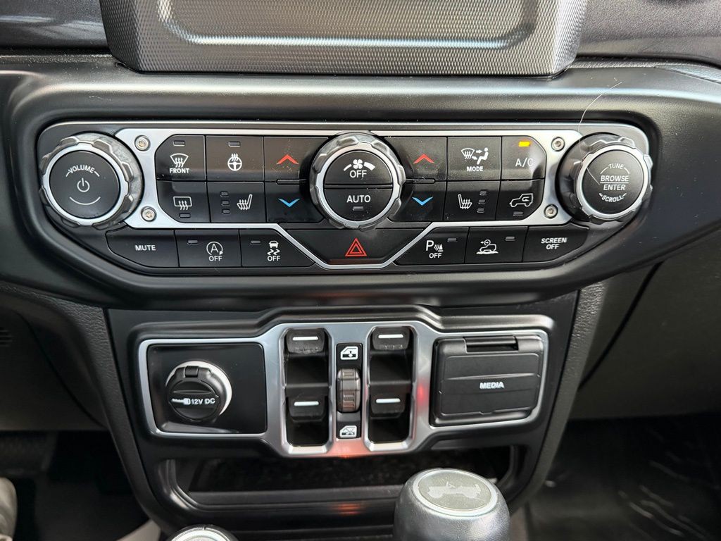 2021 Jeep Wrangler Image 34
