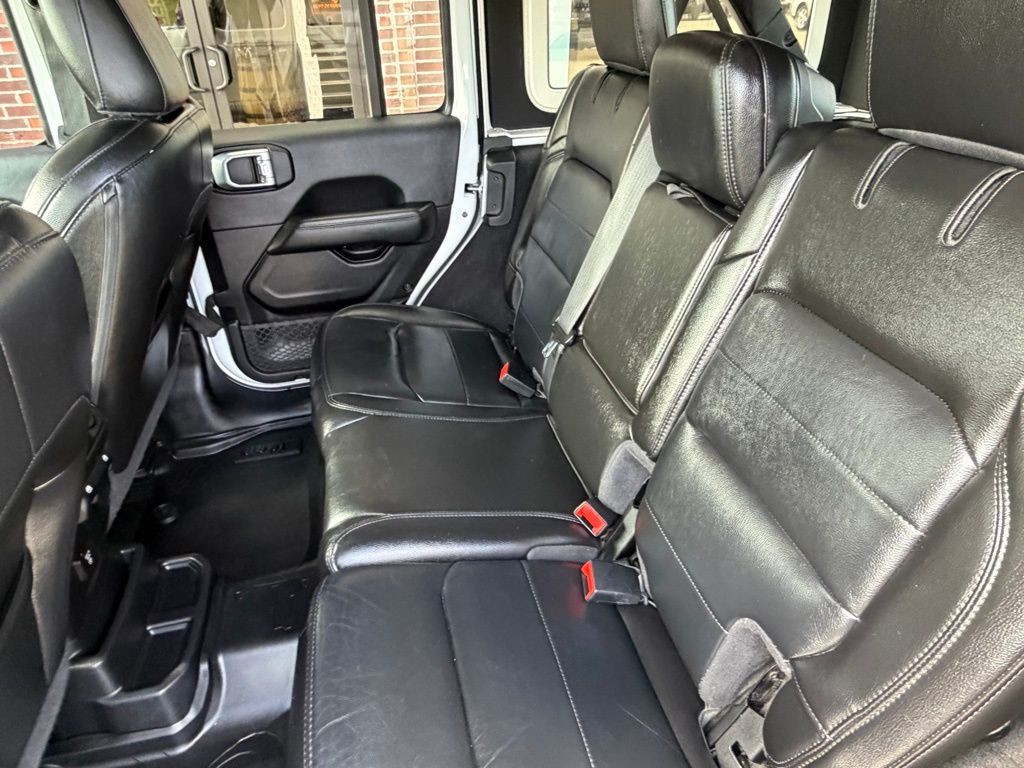 2021 Jeep Wrangler Image 38