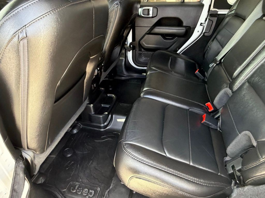 2021 Jeep Wrangler Image 40