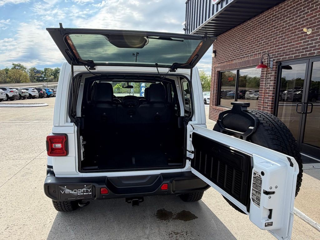 2021 Jeep Wrangler Image 42