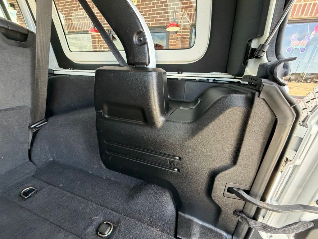 2021 Jeep Wrangler Image 47