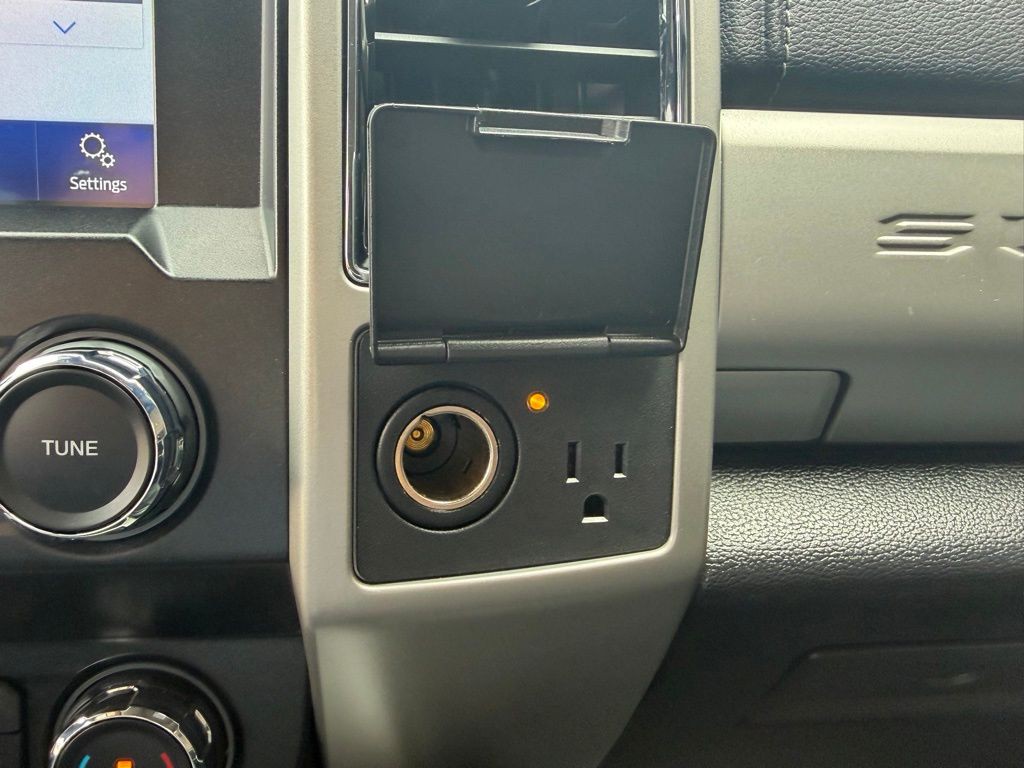 2021 Ford F-350 Image 33