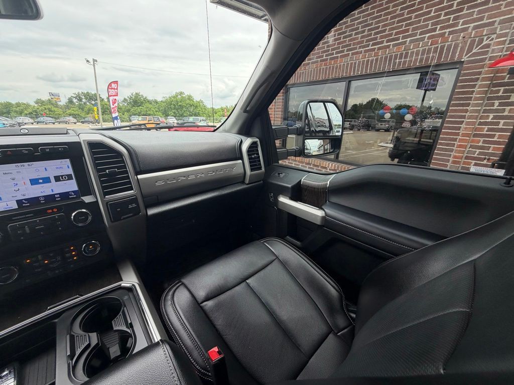 2021 Ford F-350 Image 57