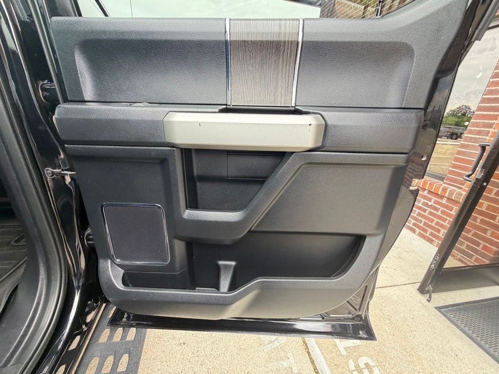 2021 Ford F-350 Image 76