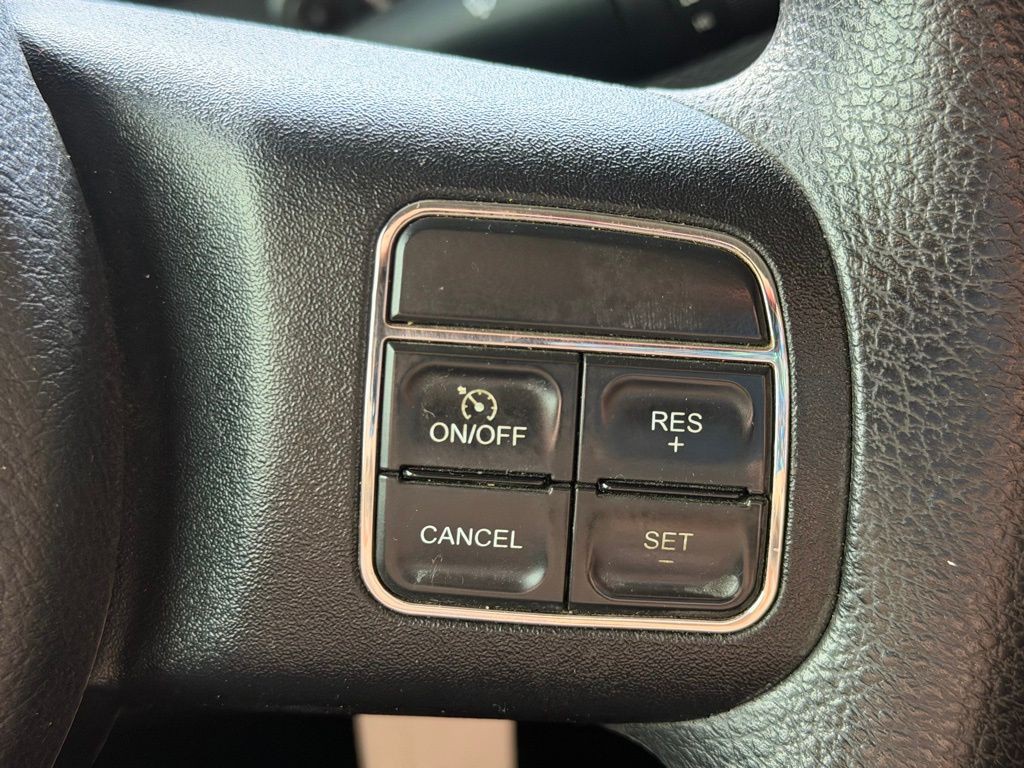 2013 Jeep Wrangler Image 20