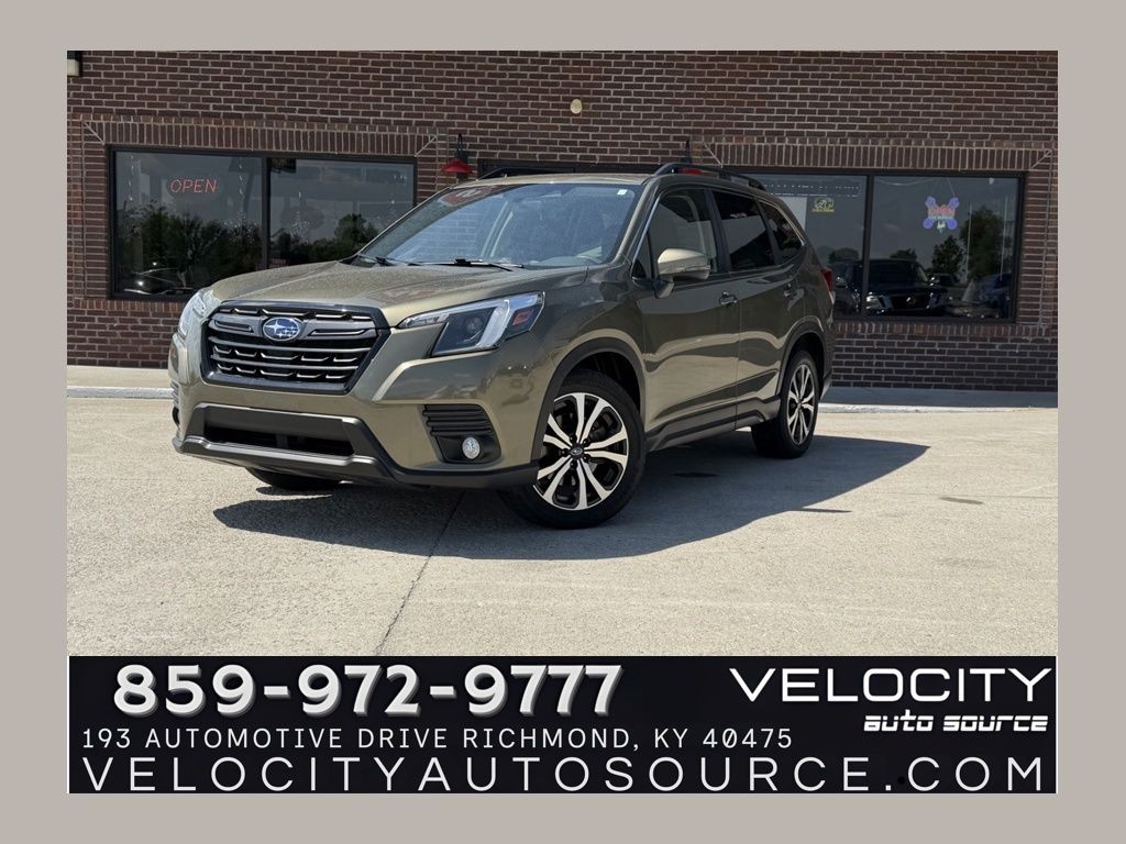 2023 Subaru Forester Image 1