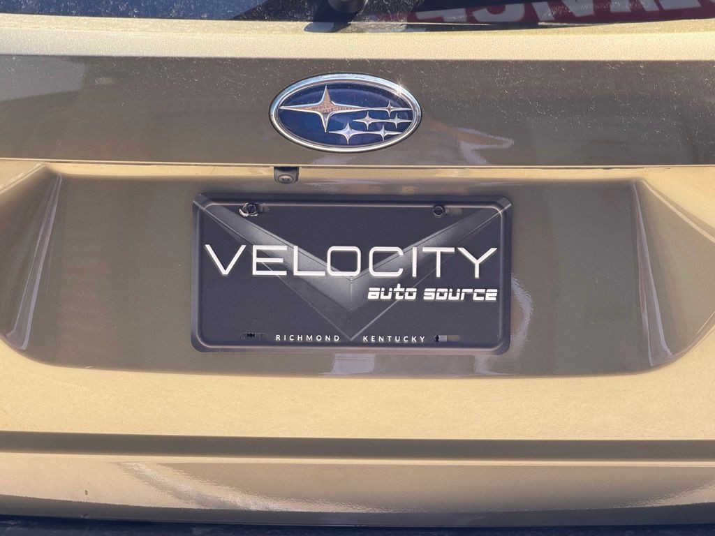 2023 Subaru Forester Image 9