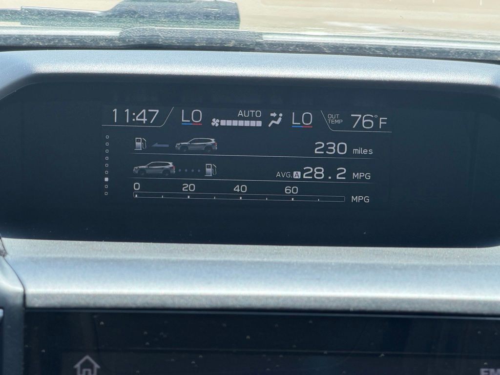 2023 Subaru Forester Image 32