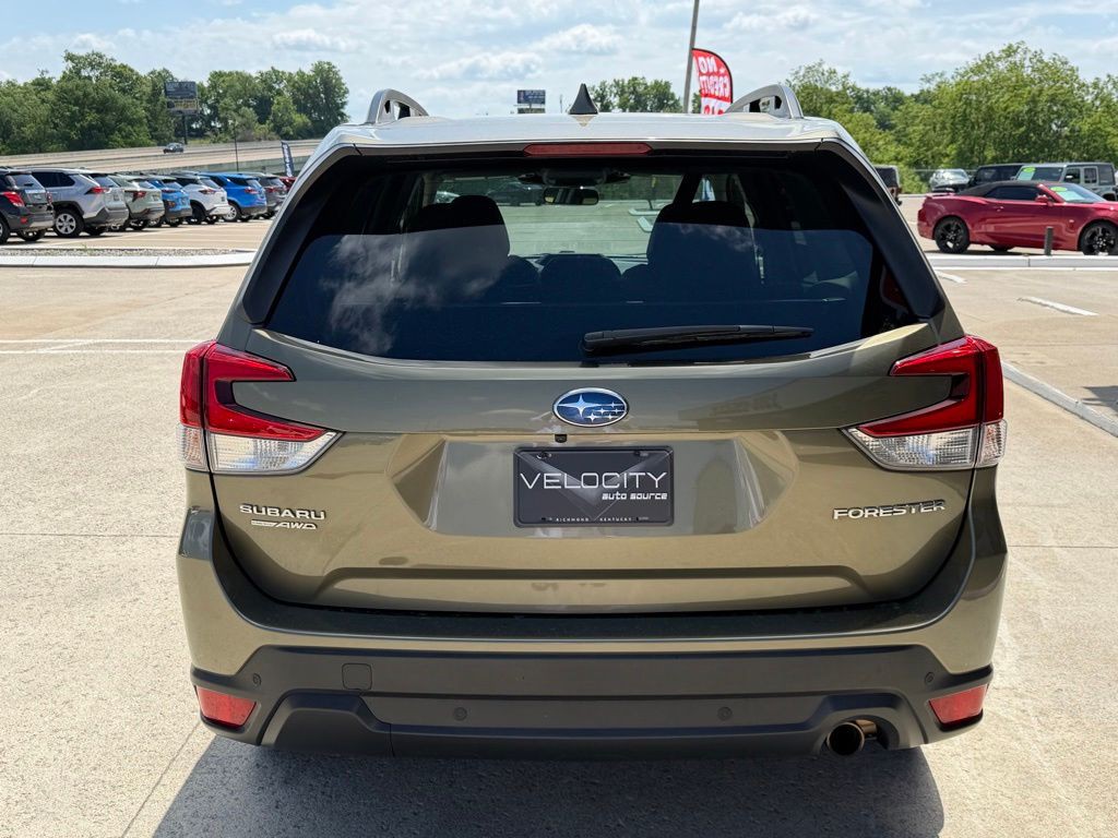 2023 Subaru Forester Image 57