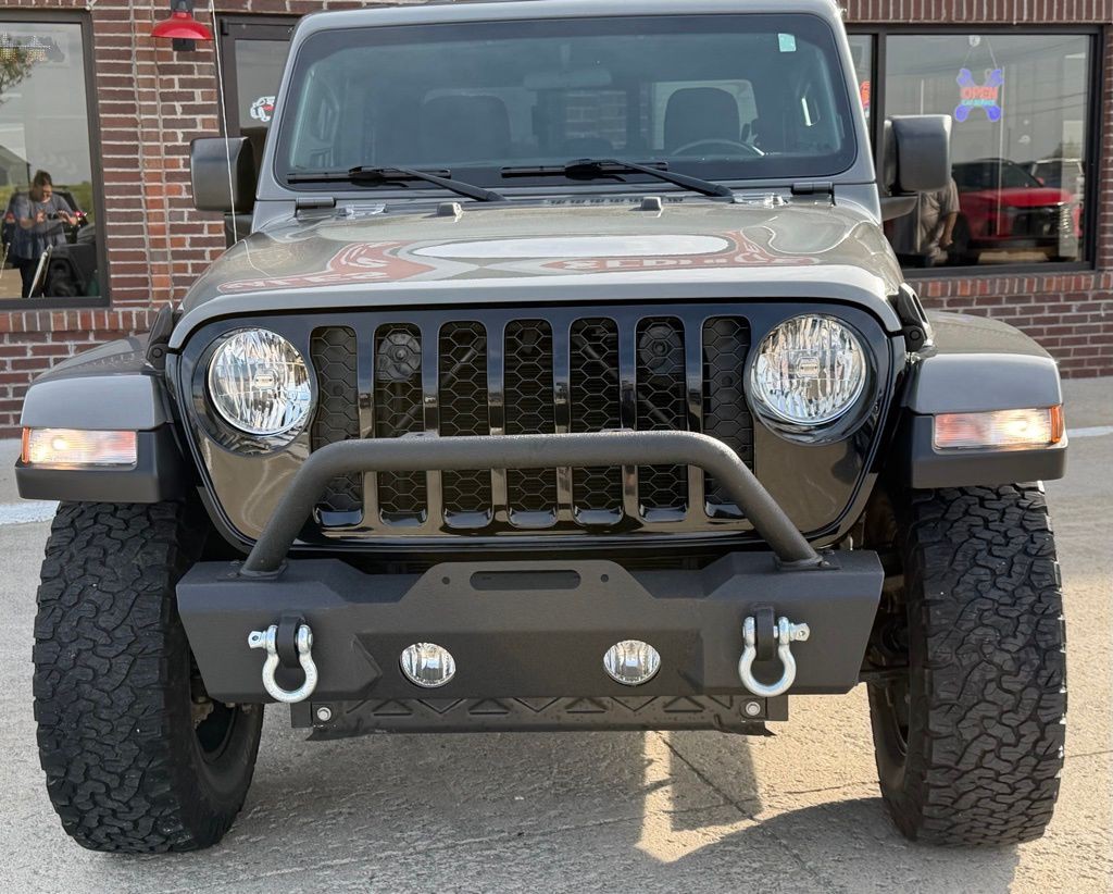 2021 Jeep Gladiator Image 4