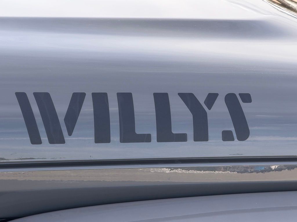 2021 Jeep Gladiator Image 11