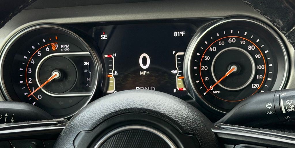 2021 Jeep Gladiator Image 21