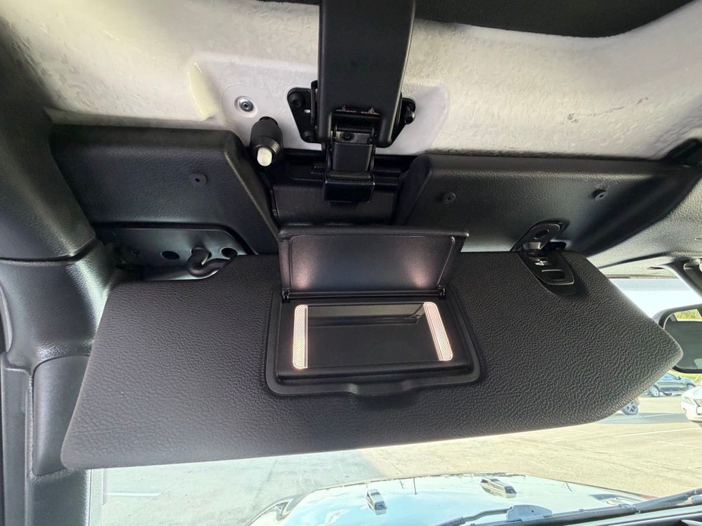 2021 Jeep Gladiator Image 29