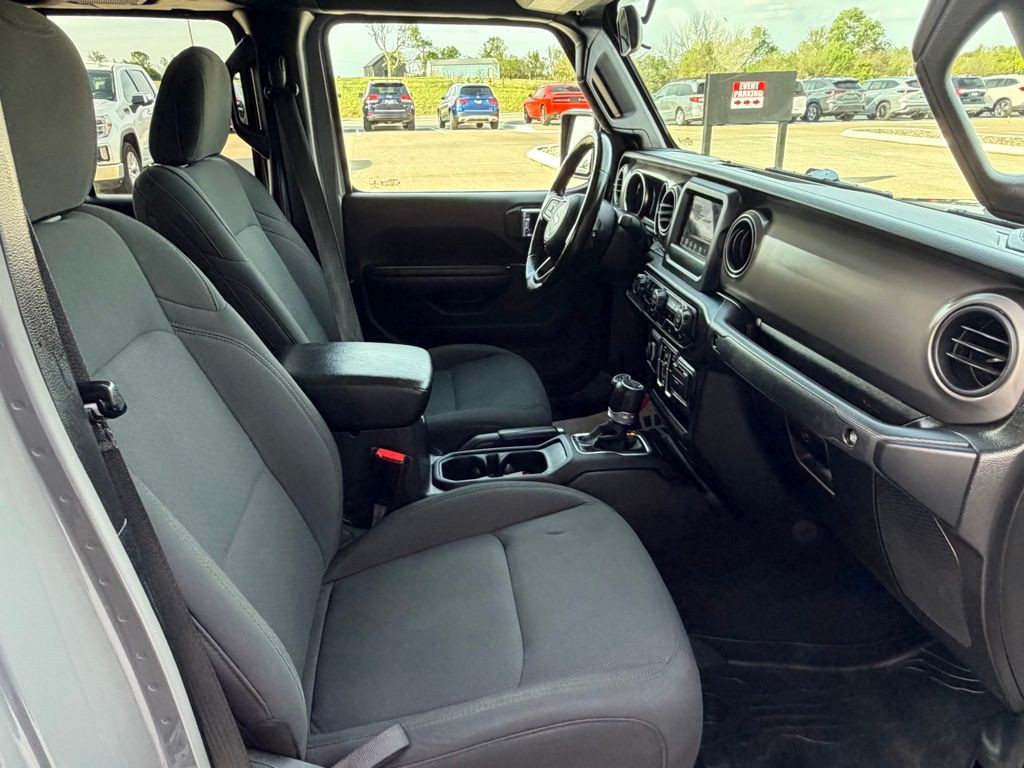 2021 Jeep Gladiator Image 60