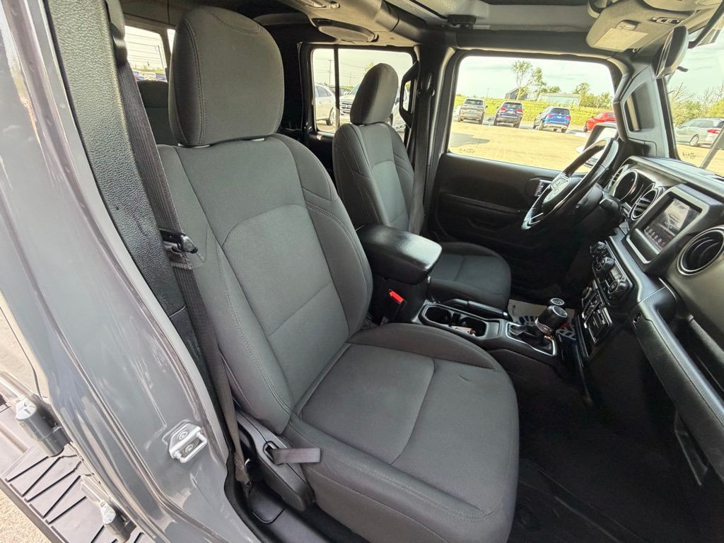 2021 Jeep Gladiator Image 61