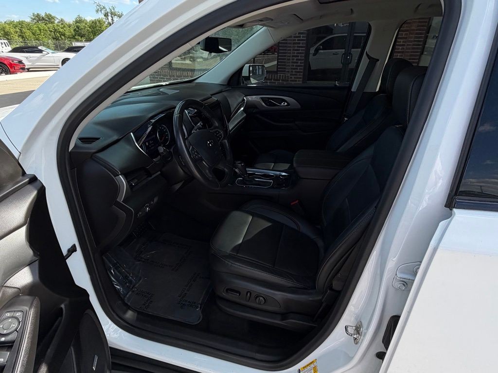 2020 Chevrolet Traverse Image 14