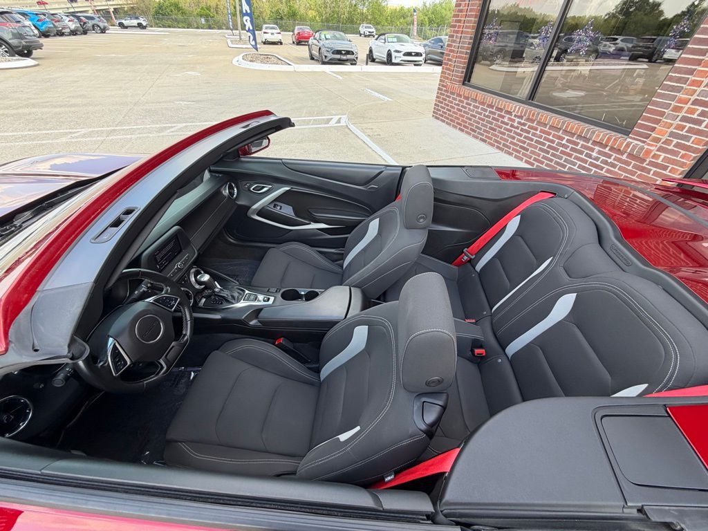 2024 Chevrolet Camaro Image 16