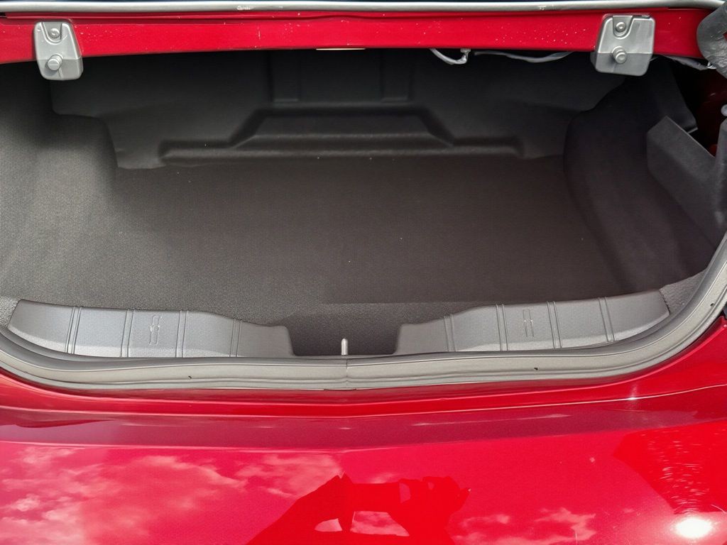 2024 Chevrolet Camaro Image 41