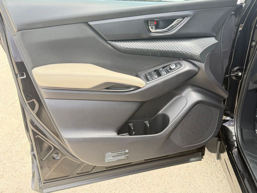2023 Subaru Ascent Image 12