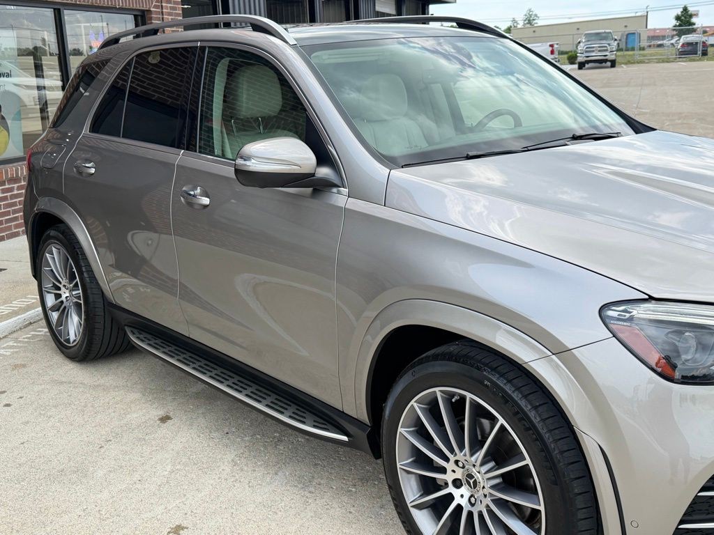 2022 Mercedes-Benz GLE-Class Image 3