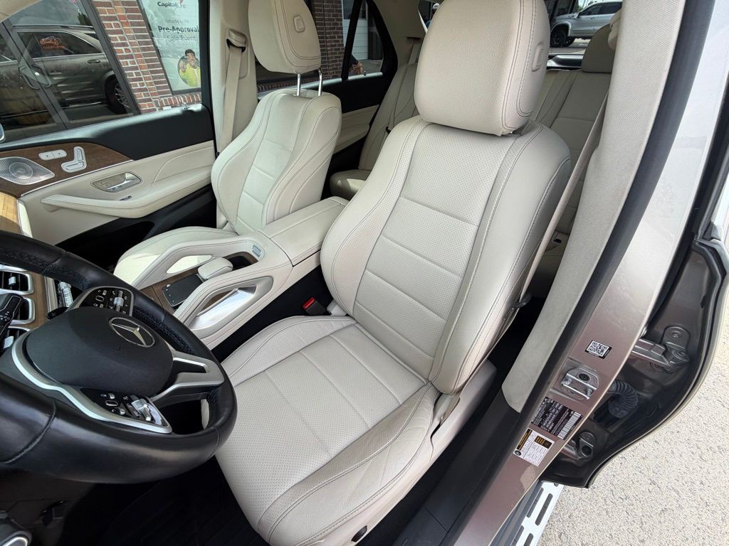 2022 Mercedes-Benz GLE-Class Image 19