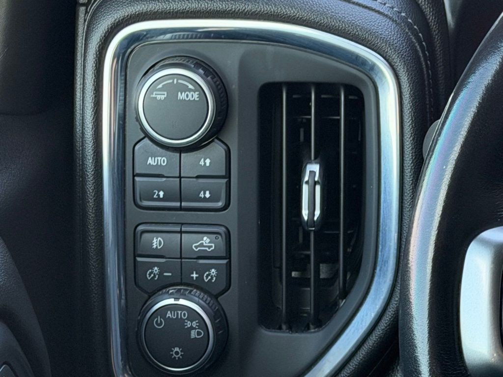 2021 Chevrolet Silverado 1500 Image 17